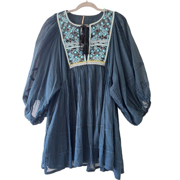 Free People Boho Tunic Dress Balloon Sleeves Embroidered Details Babydoll Fit - Picture 2 of 13